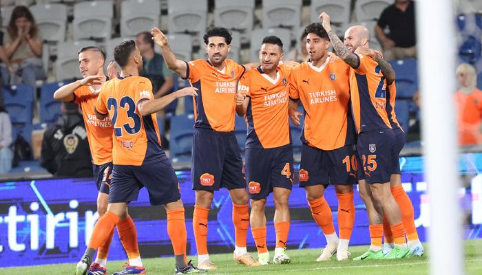 İstanbul'da gol yağmuru!  Başakşehir, Konferans Ligi 2. ön eleme turu ilk maçında La Fiorita'yı 6-1 mağlup etti.