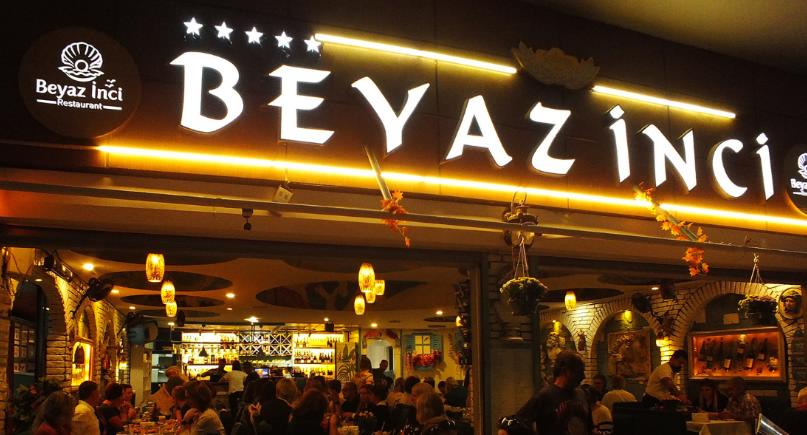 Boğaz Manzaralı Restoranlar: Unutulmaz Bir Deneyim