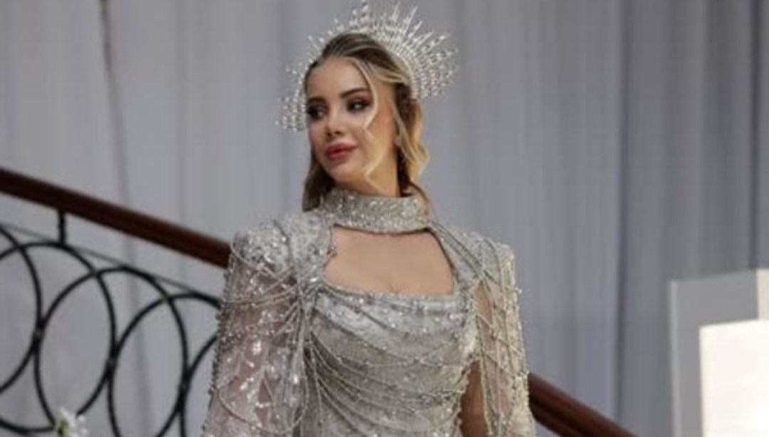 ekwRYvv7J0 yS DBs5st9Q