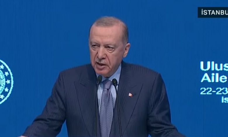 Cumhurbaşkanı Erdoğan: Aile toplumu bir arada tutan bir çimentodur - Son Dakika Türkiye Haberleri 1 fysxdOuZWk2qJqJELYfIiQ