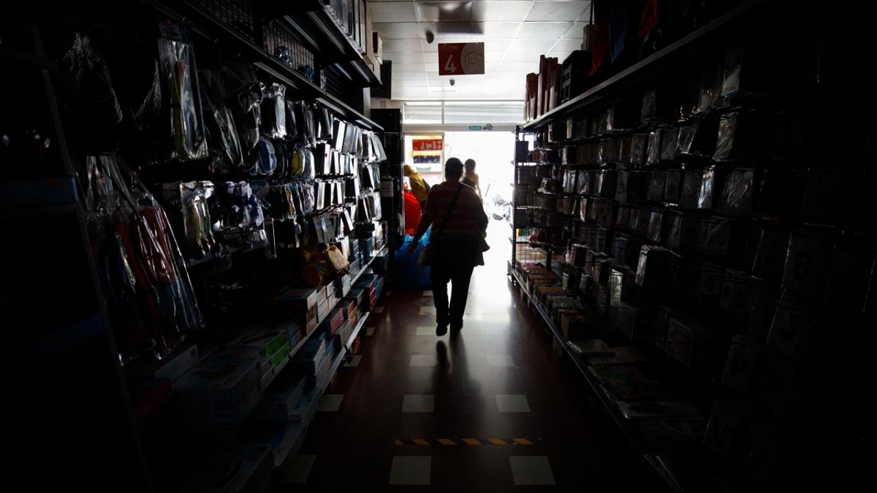 ispanya elektrik aa 2355272