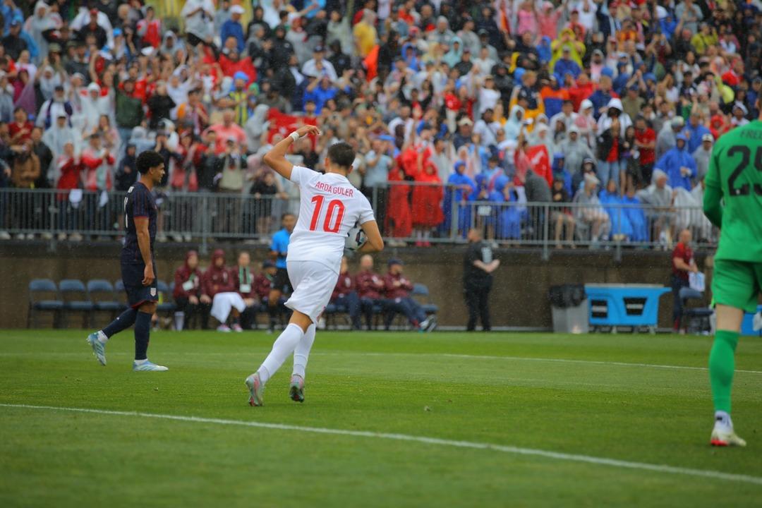 755374_A-MIlLı-Futbol-TAKIMI-Haziran-A-A