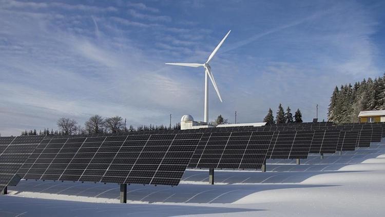 Dünyada yapımı süren 3 enerji projesinden 2'si temiz kaynaklı 1 68440b353e0daf2b535a1a7f