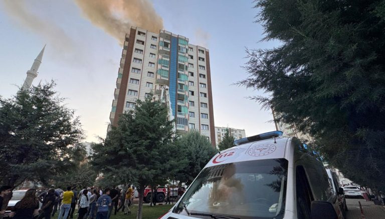 ApXNzBc1lUGwd1mHekfMlQ