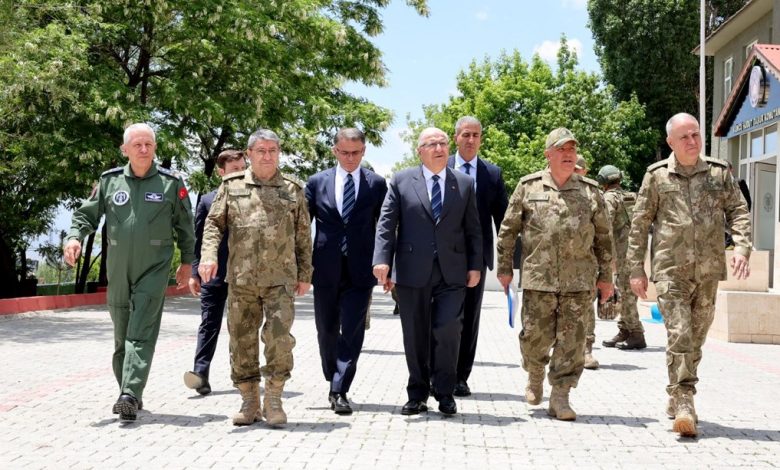 Komutanlar İran sınırında! Bakan Güler: Güvenlik tedbirleri artırıldı - Son Dakika Türkiye Haberleri 1 HTWFmcdMHEmeeCi4mJW2OQ