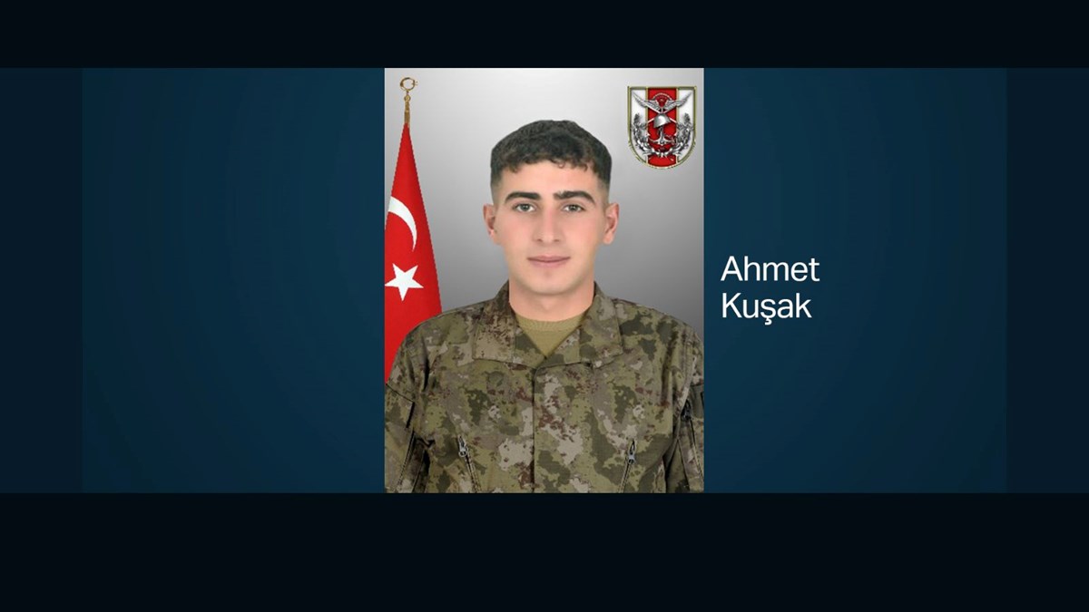 1751995218 93 Sehitlerin yarim kalan oykuleri Turkiye sehitlerini ugurladi