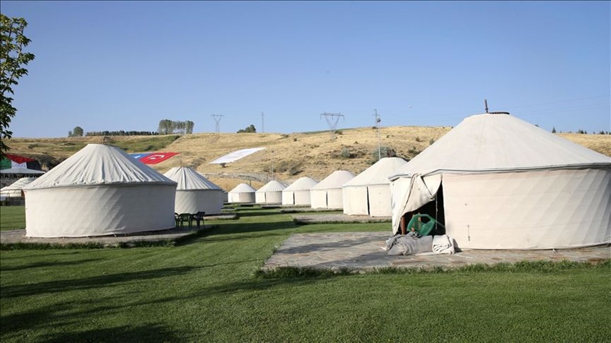1755921102 624 Malazgirt Zaferi tarihi Ahlat Malazgirt Zaferinin 954 yil donumu kutlamalarina