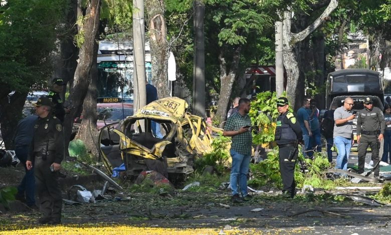 Kolombiya'da askeri üs yakınlarında bombalı saldırı: Ölü ve yaralılar var 1 kolombiya patlama afp 2390609