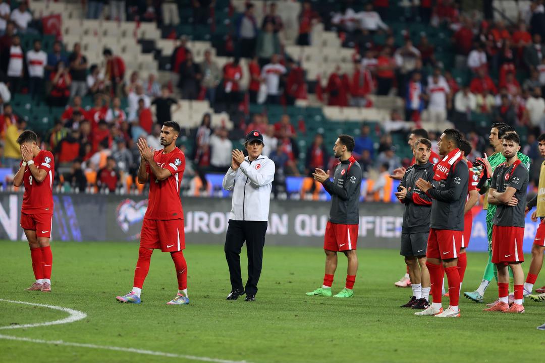 Vincenzo Montella 6-0 İspanya maçını şöyle değerlendirdi: eğer akıllıysak ... 3