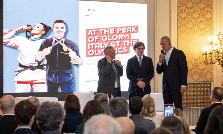 Montella'ya 'Dünya ve Spor Diplomasisinde İtalyan Spor Elçisi' ödülü verildi 1 1200x675 cmsv2 274949af 7e49 534b a8b1 1c2433f135b1 9493383