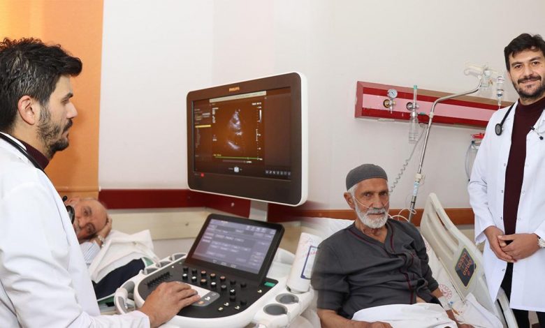 Çok nadir olay! 'Nefes alamıyorum' dedi, acile gitti: Kalbinden 1 litre sıvı boşaltıldı 1 21927452 1200x675