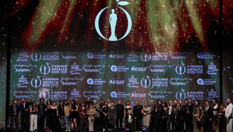 WGlgqWKFokKefmUtbSVc Q