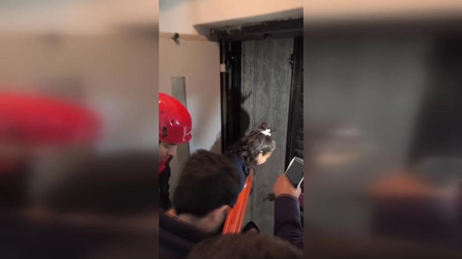 osmaniyede asansor bosluguna dus 986812